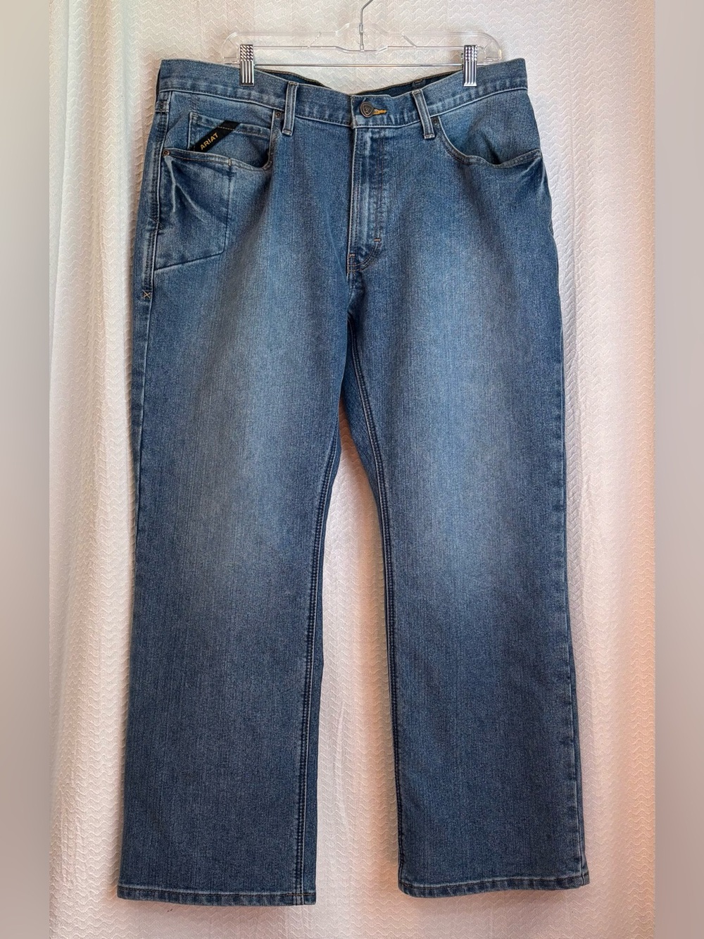 Ariat Rebar M4 Relaxed Boot Cut Jeans
Men’s size 36X30